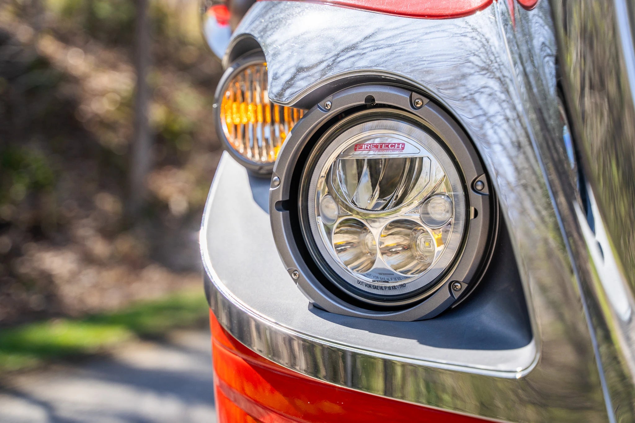 5.75″ Round LED Headlight