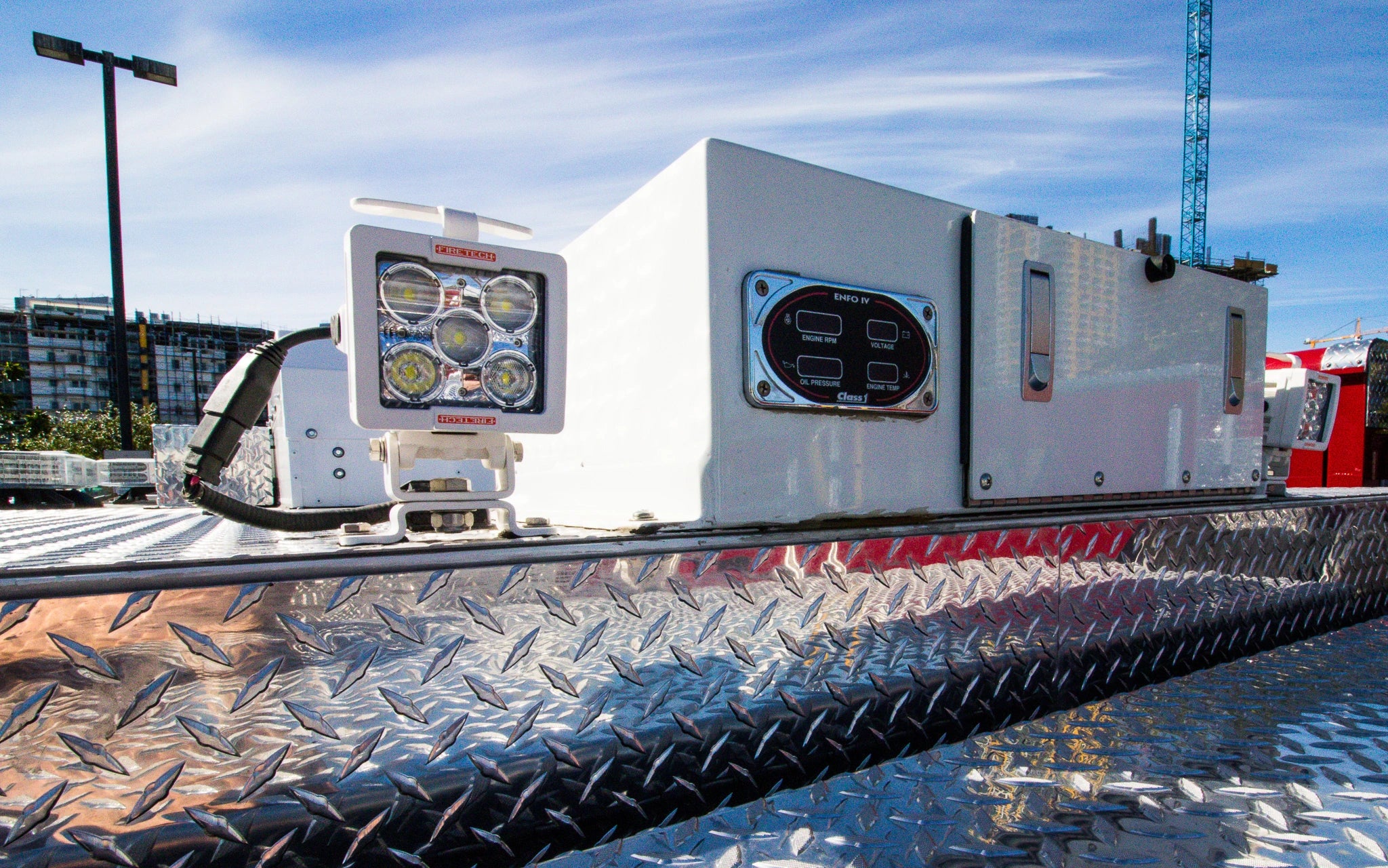 5 LED Work and Area Light with Handle and Swivel Mount